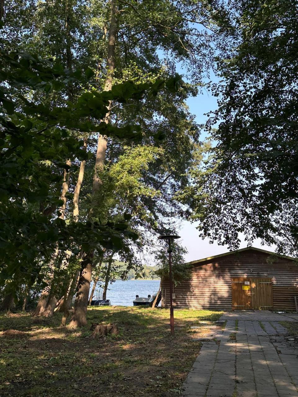 Paradiesufer Am See Milmersdorf Esterno foto